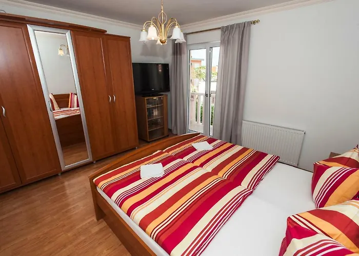 Pensionat House Bacak - & Wellness-studio Baška Voda